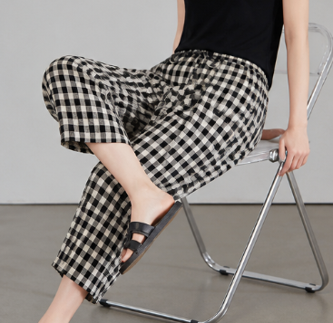 Tie-Front Hollow Knit Cropped Cardigan | Black & White Gingham Vacation Set Layer