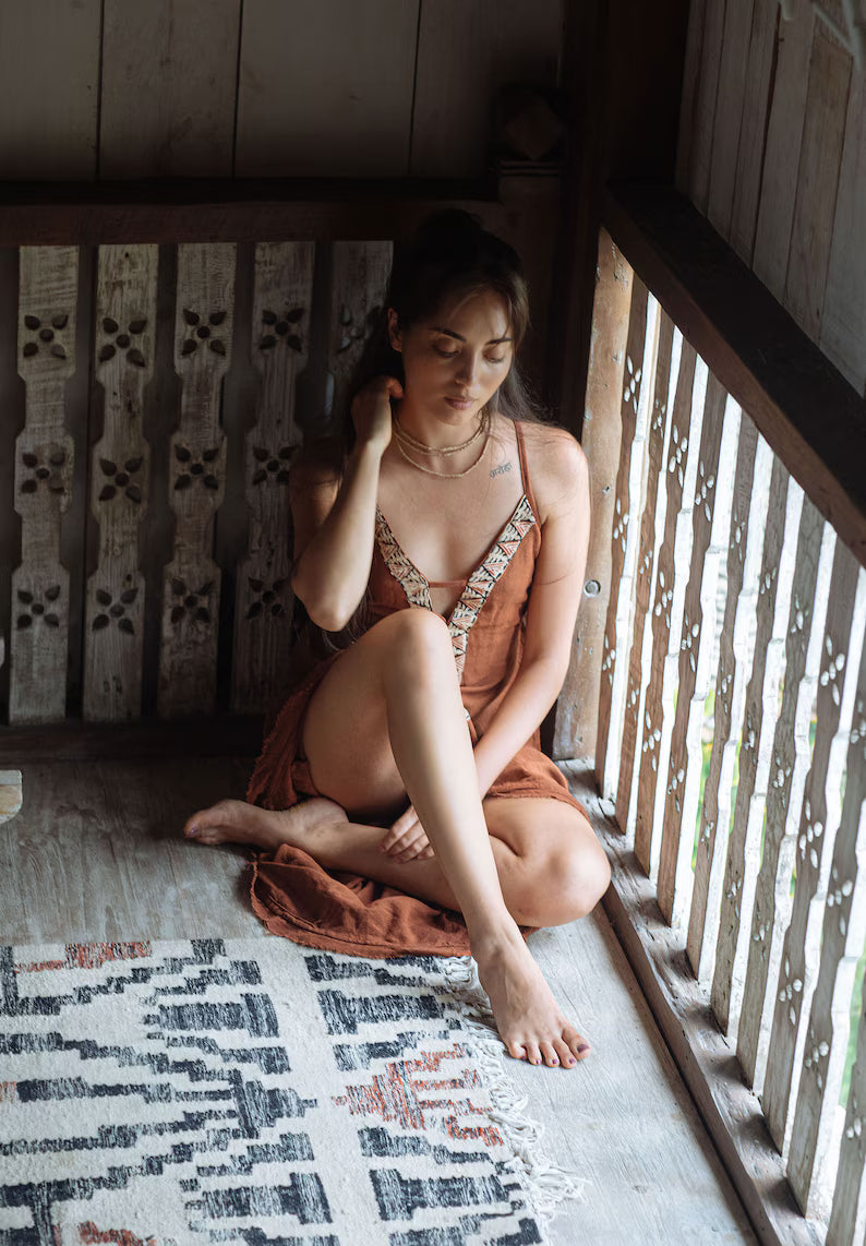 Apsara Kleid Drei Farben Natur Rostrot Schwarz Hand Block Bedruckt Baumwolle Boho Ethno Boho Tribal Pagan Hochzeit Zeremonie Lang