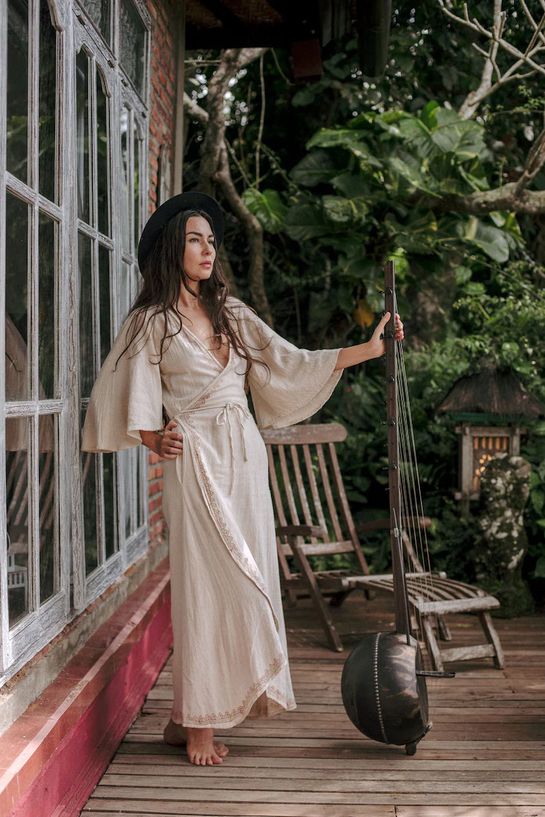 Langes Wickelkleid Handbedruckt mit Taschen aus reiner Baumwolle