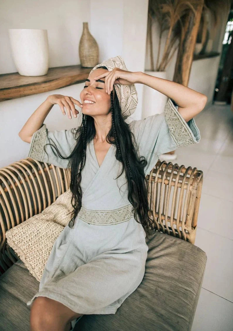 Kürzerer Kimono Wrap Salbei Grün Braun Wickelkleid Handblock Bedruckt Boho